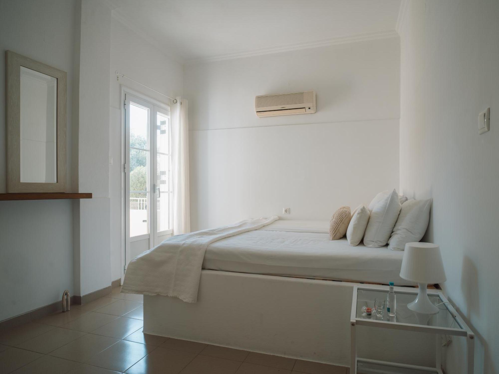 Giosifaki Hotel Vari  Luaran gambar