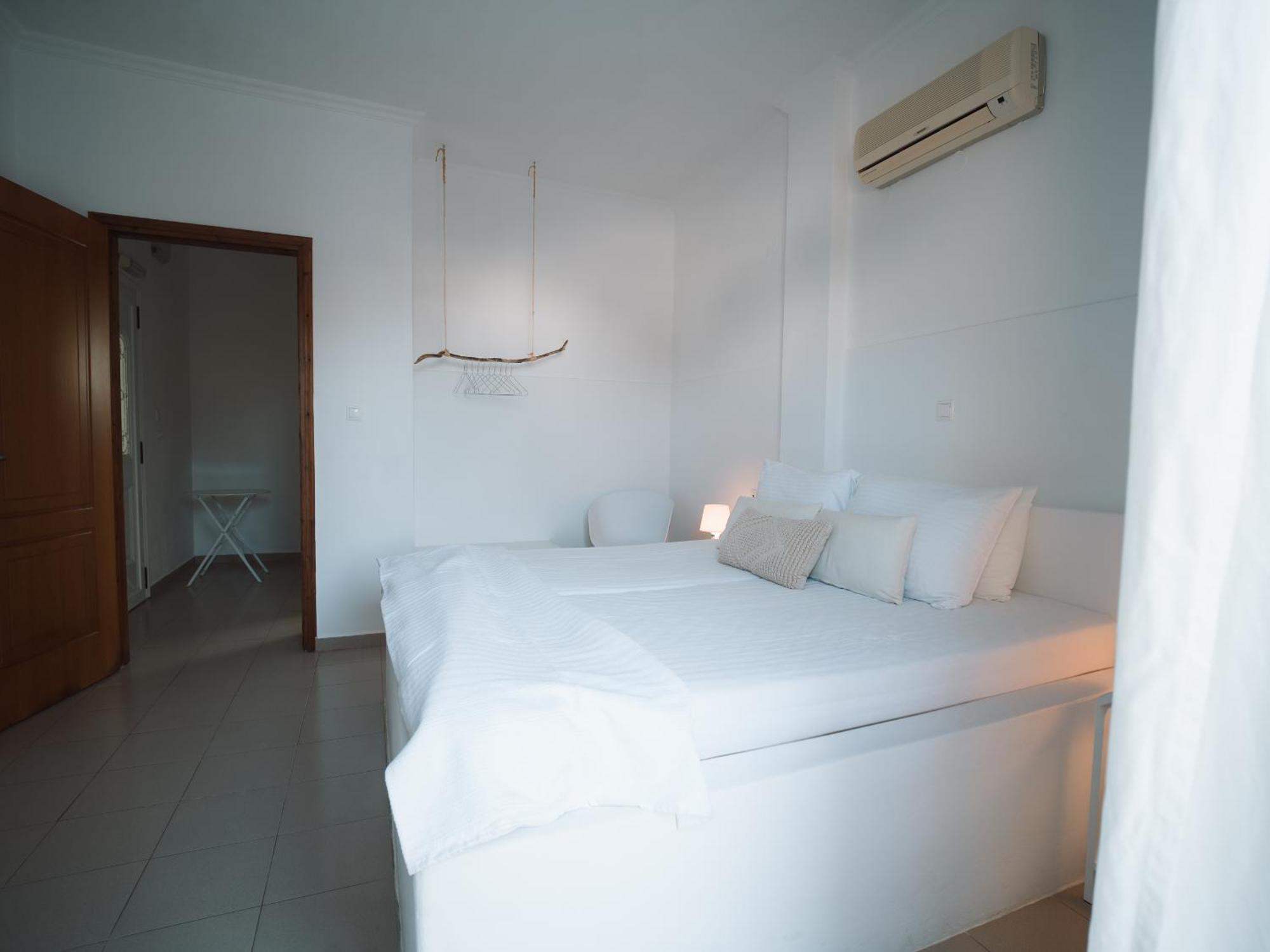 Giosifaki Hotel Vari  Luaran gambar